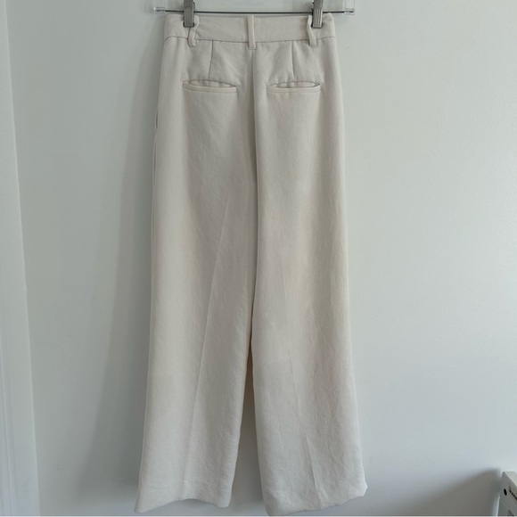 (SOLD) WILFRED x ARITZIA Effortless Pants Cropped Size 00 Light Birch - Picture 7 of 12